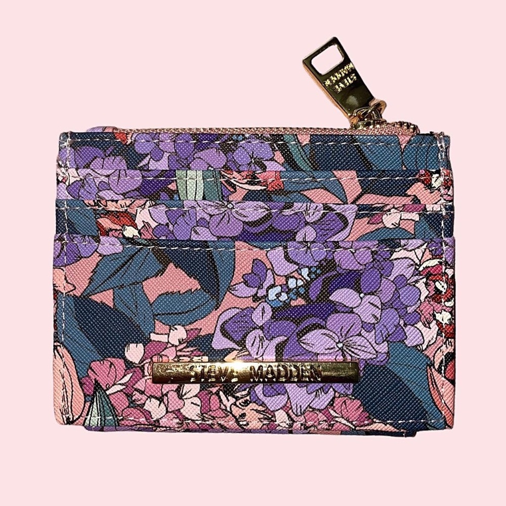 Steve Madden floral cardholder